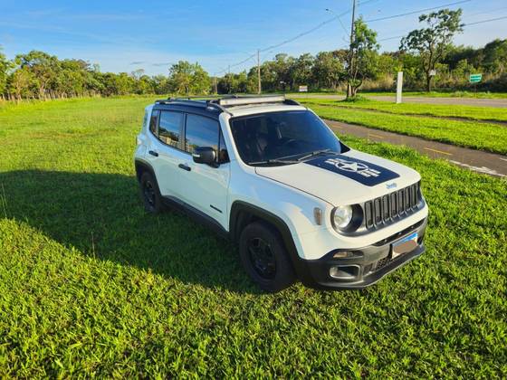 JEEP RENEGADE 1.8 16V FLEX SPORT 4P AUTOMÁTICO JEEP RENEGADE 1.8 16V FLEX SPORT 4P AUTOMÁTICO